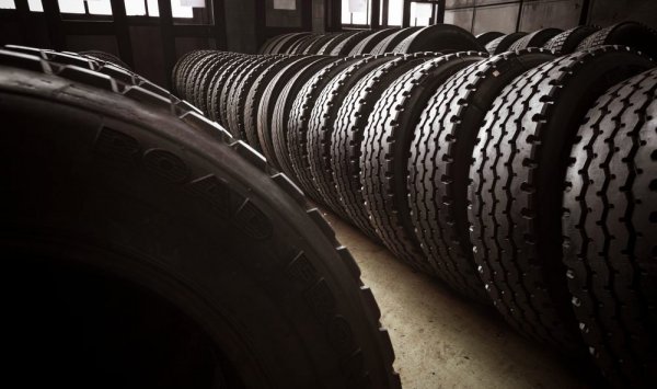  Changement de pneus - Champanges - Stance Low